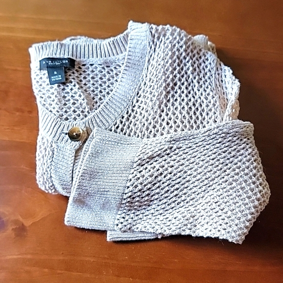 Sweater - Picture 2 of 2